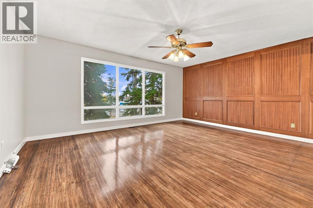 203 42 Avenue Sw Property Photo 3