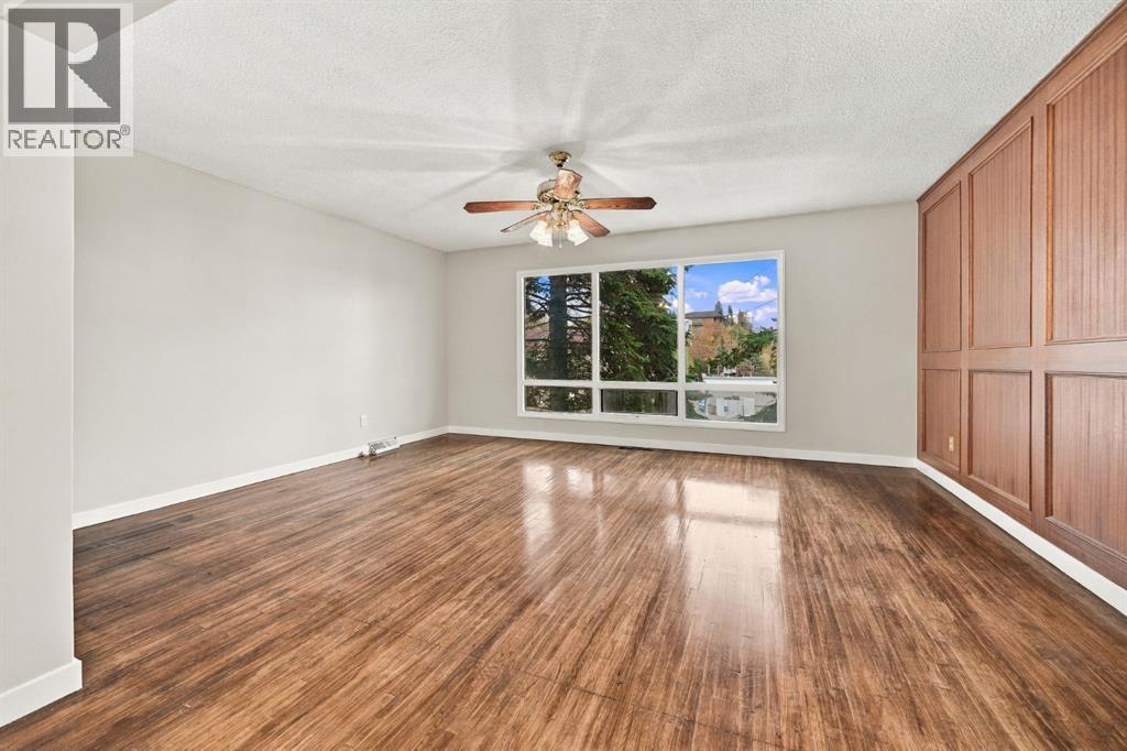 203 42 Avenue Sw Property Photo 4