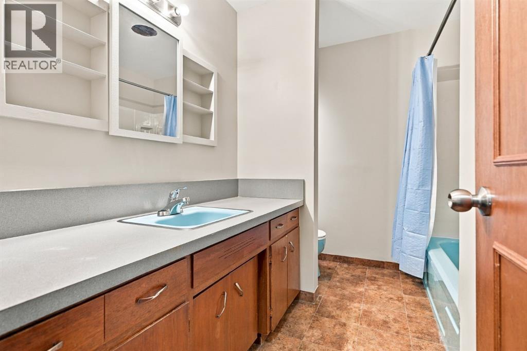 203 42 Avenue Sw Property Photo 17