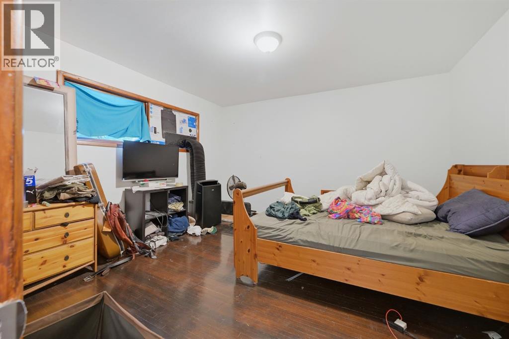 203 42 Avenue Sw Property Photo 25