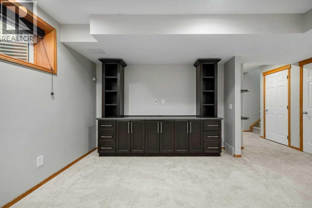 1041 Cranston Drive Se Property Photo 23