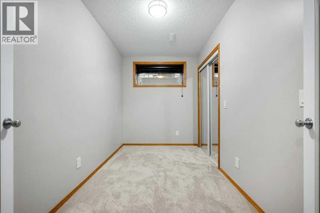 1041 Cranston Drive Se Property Photo 24