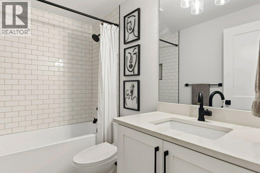 1906 43 Avenue Sw Property Photo 28