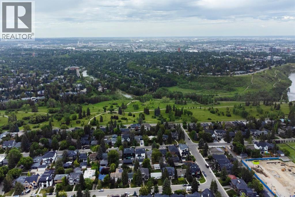 1906 43 Avenue Sw Property Photo 38