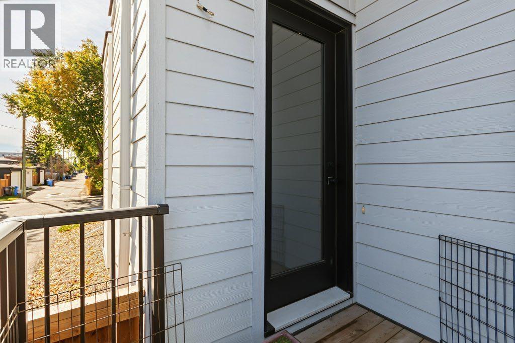 1906 43 Avenue Sw Property Photo 41