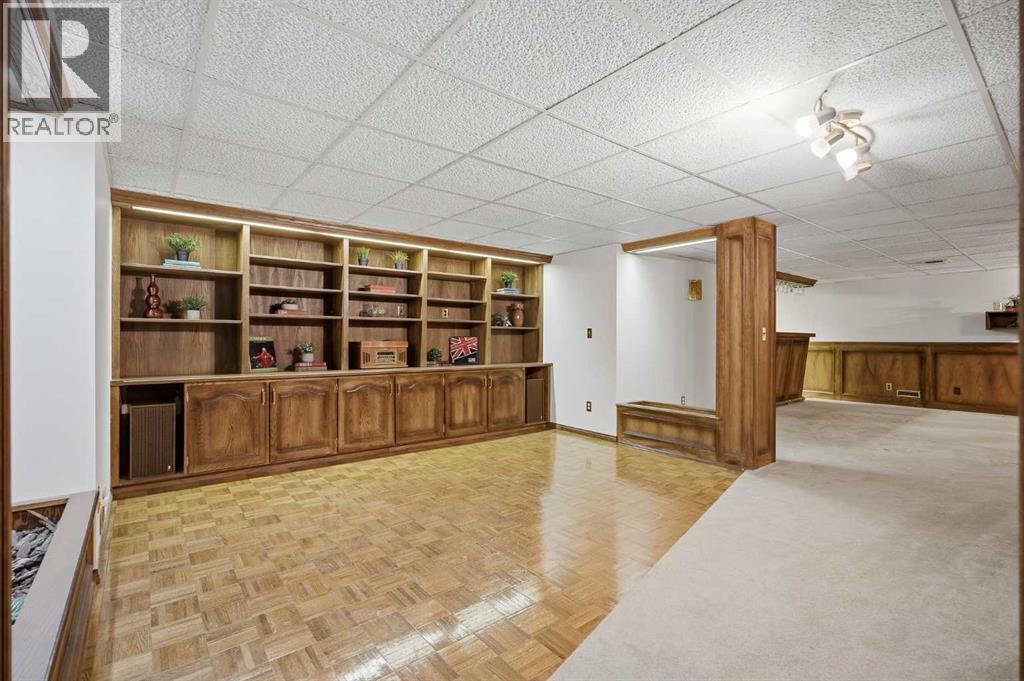 20 Midpark Crescent Southeast Property Photo 22
