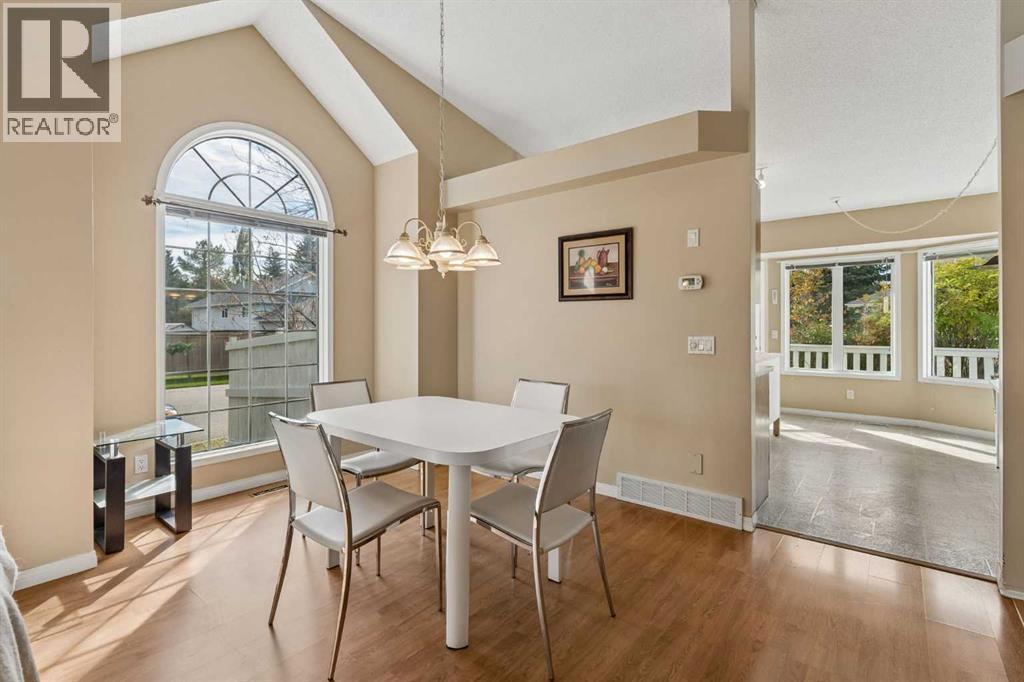 525 Shawinigan Drive Sw Property Photo 2