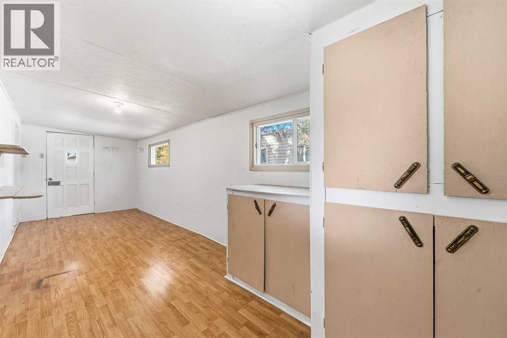 831 2nd Avenue Property Photo 5