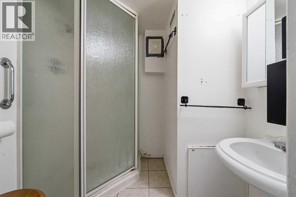 831 2nd Avenue Property Photo 10