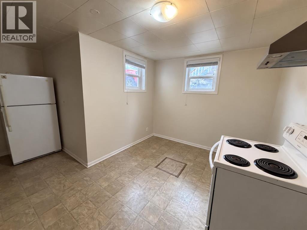 824 5 Street S Property Photo 14