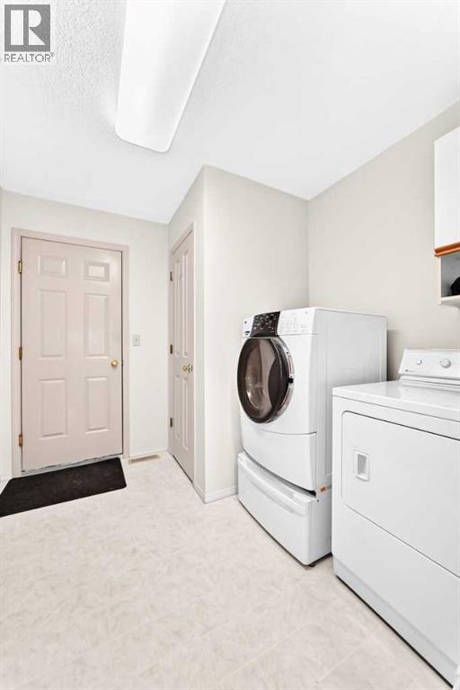 4310 60 Avenue Property Photo 16