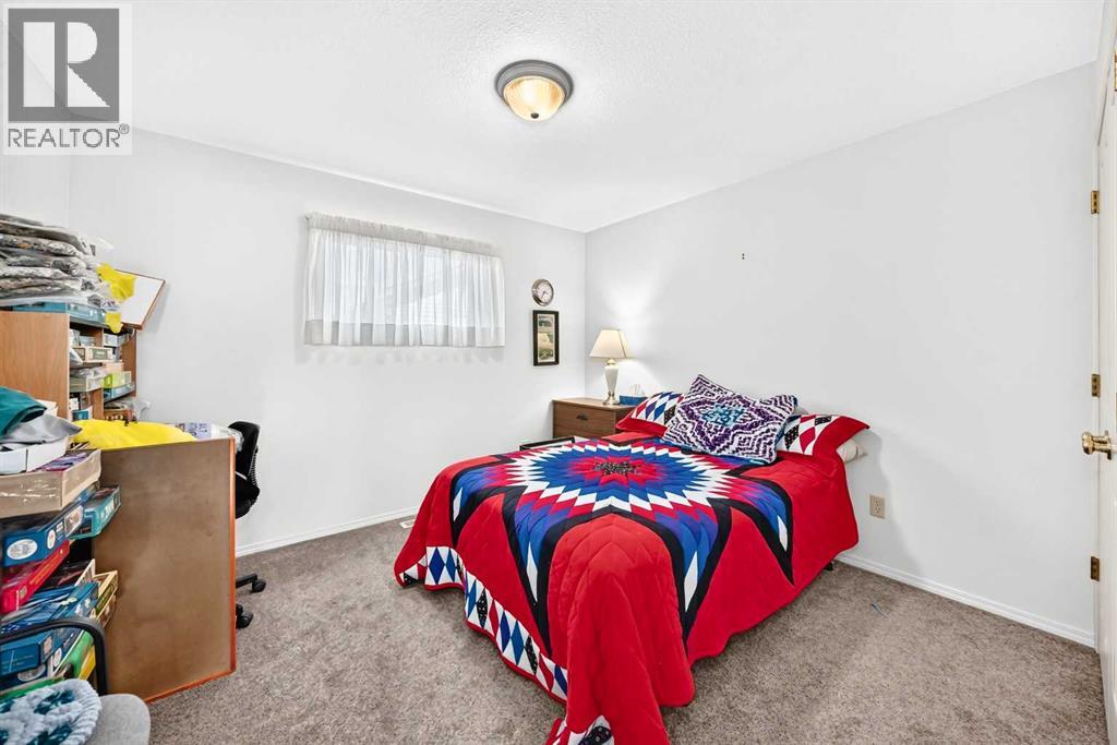 4310 60 Avenue Property Photo 23