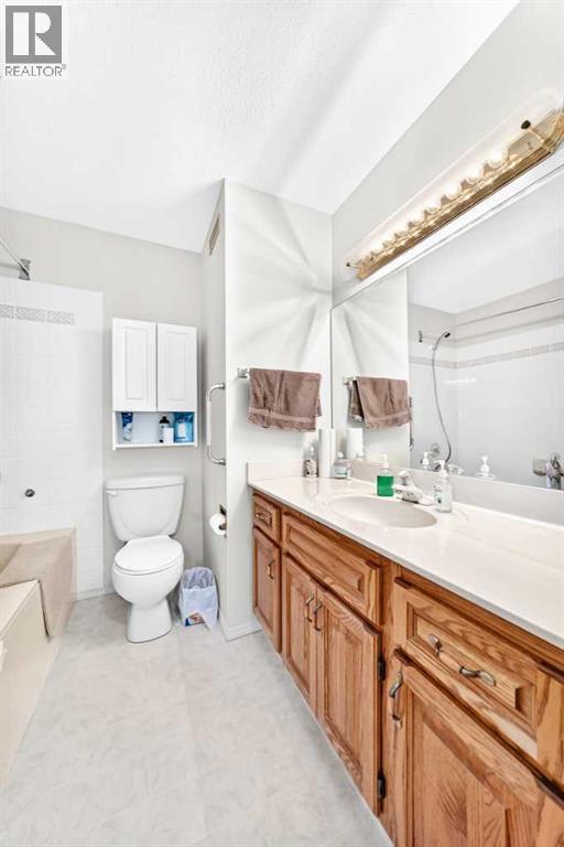 4310 60 Avenue Property Photo 25
