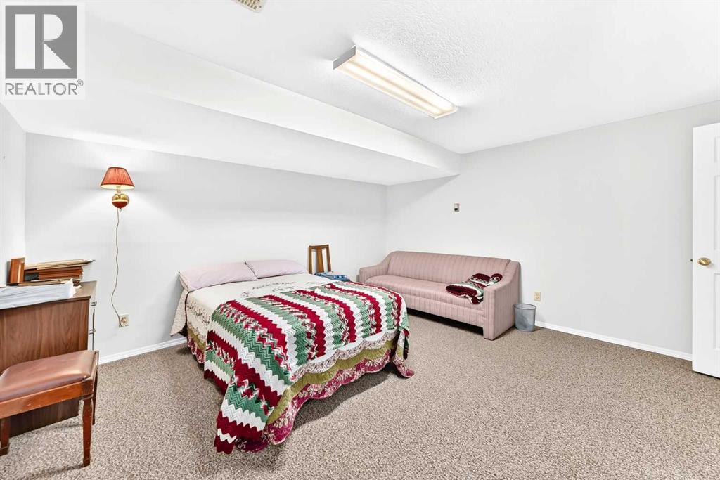4310 60 Avenue Property Photo 29