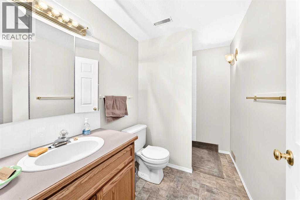 4310 60 Avenue Property Photo 33