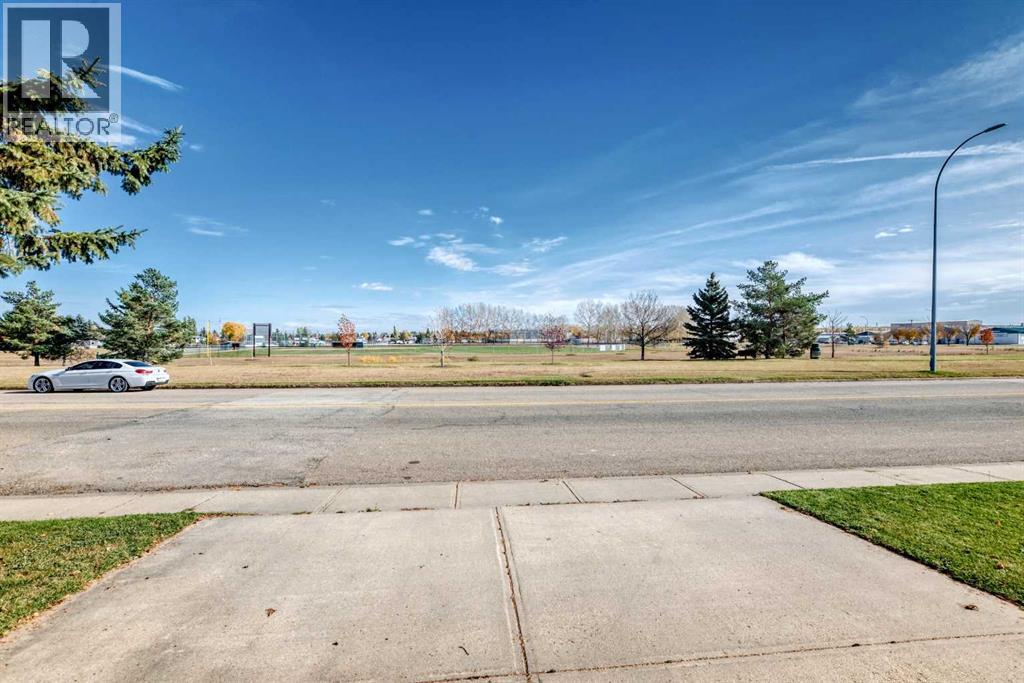 4310 60 Avenue Property Photo 47