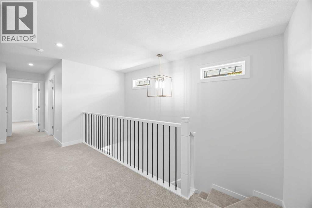 131 Greenwich Drive Nw Property Photo 23