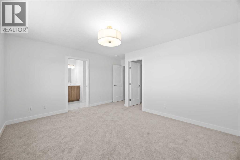 131 Greenwich Drive Nw Property Photo 28