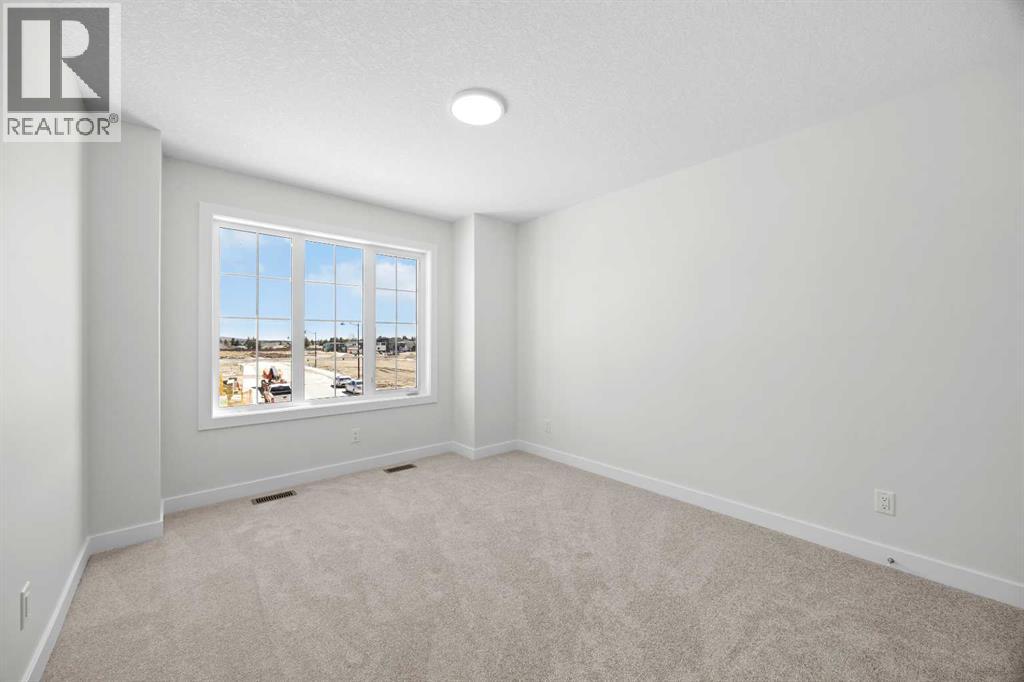 131 Greenwich Drive Nw Property Photo 37