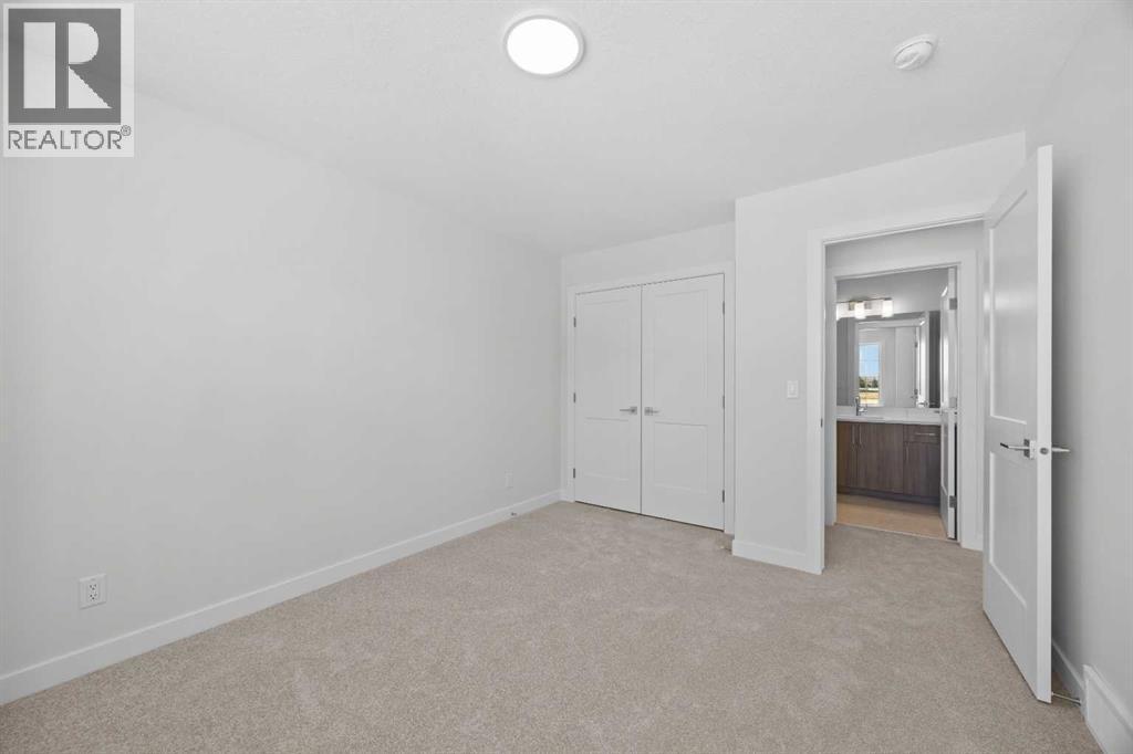 131 Greenwich Drive Nw Property Photo 38