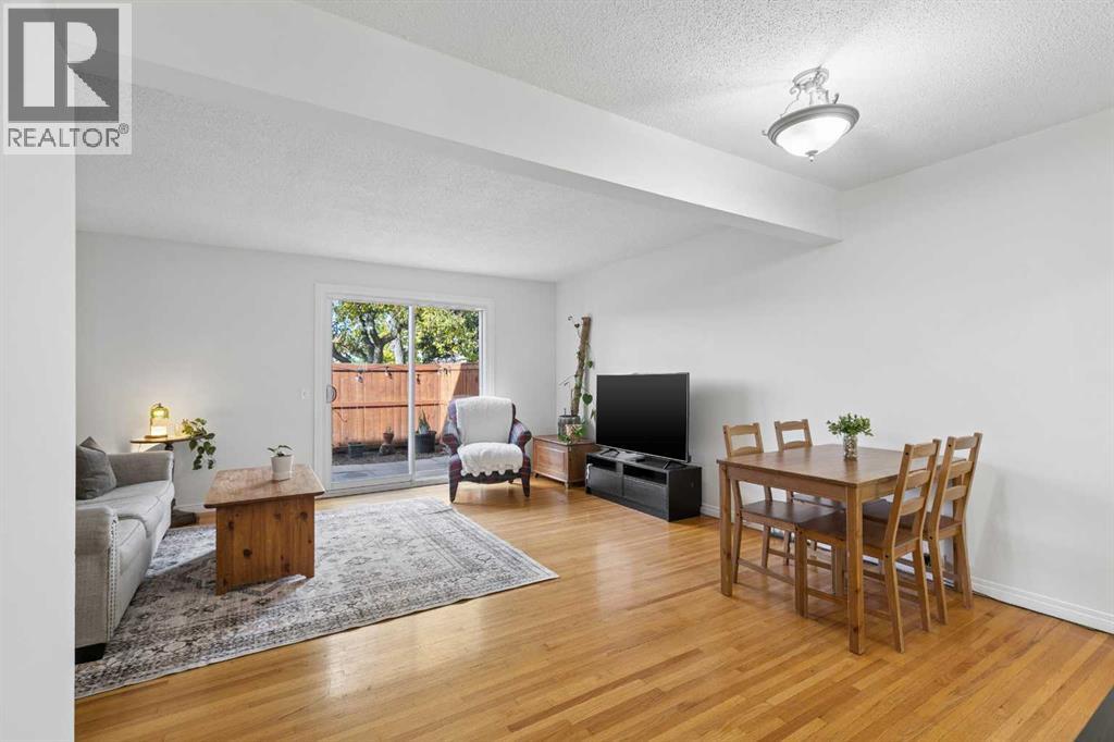 330 Canterbury Drive Southwest Property Photo 6