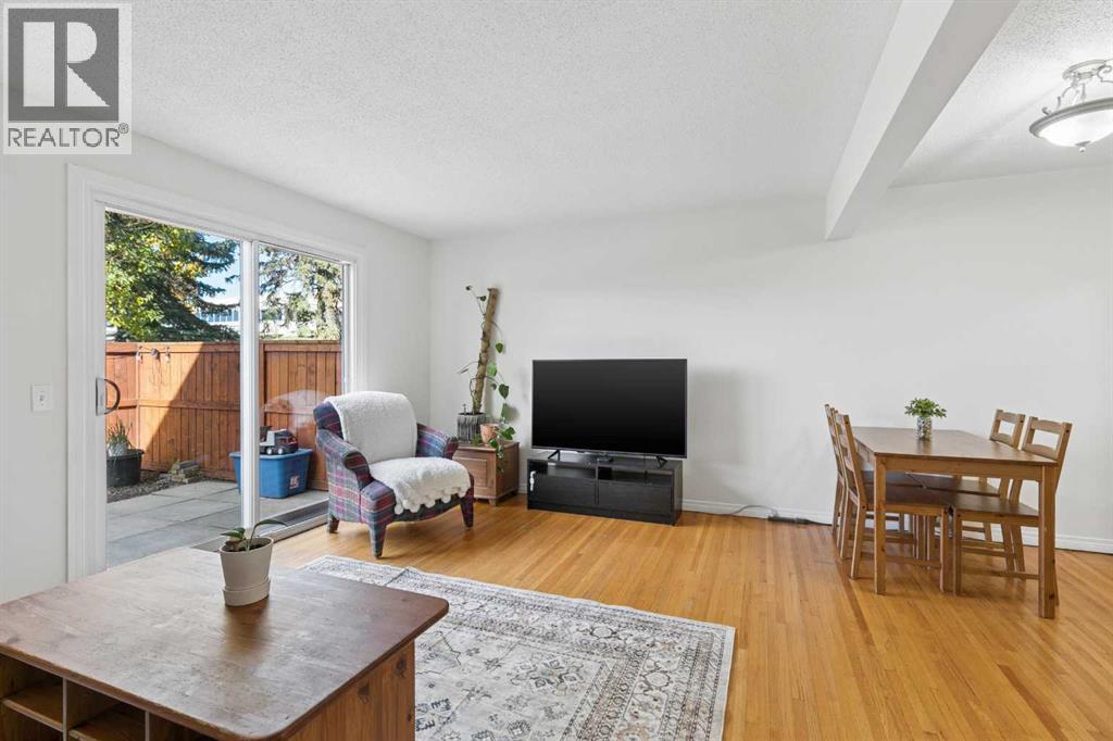 330 Canterbury Drive Southwest Property Photo 8