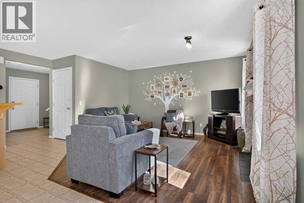 11 Cimarron Meadows Bay Property Photo 8