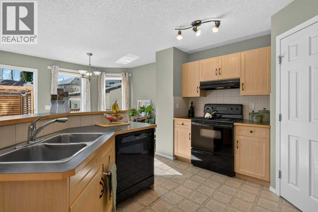 11 Cimarron Meadows Bay Property Photo 11
