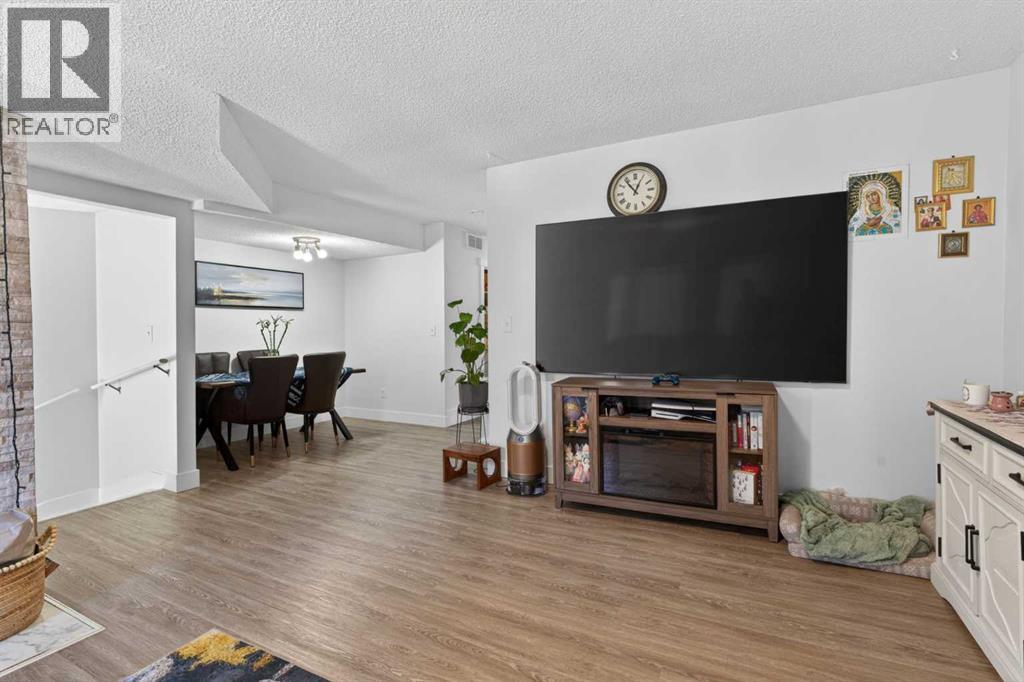 1920 31 Street Sw Property Photo 9