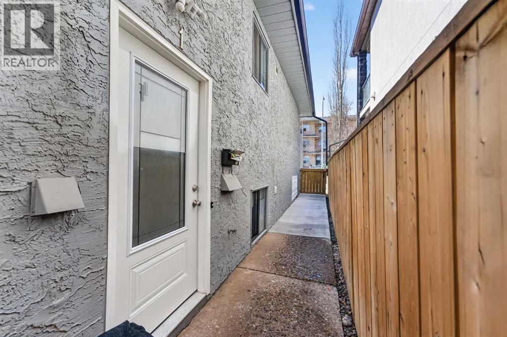 1920 31 Street Sw Property Photo 14