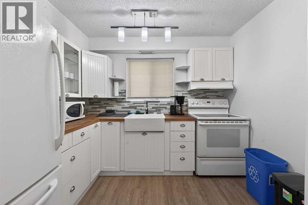 1920 31 Street Sw Property Photo 16