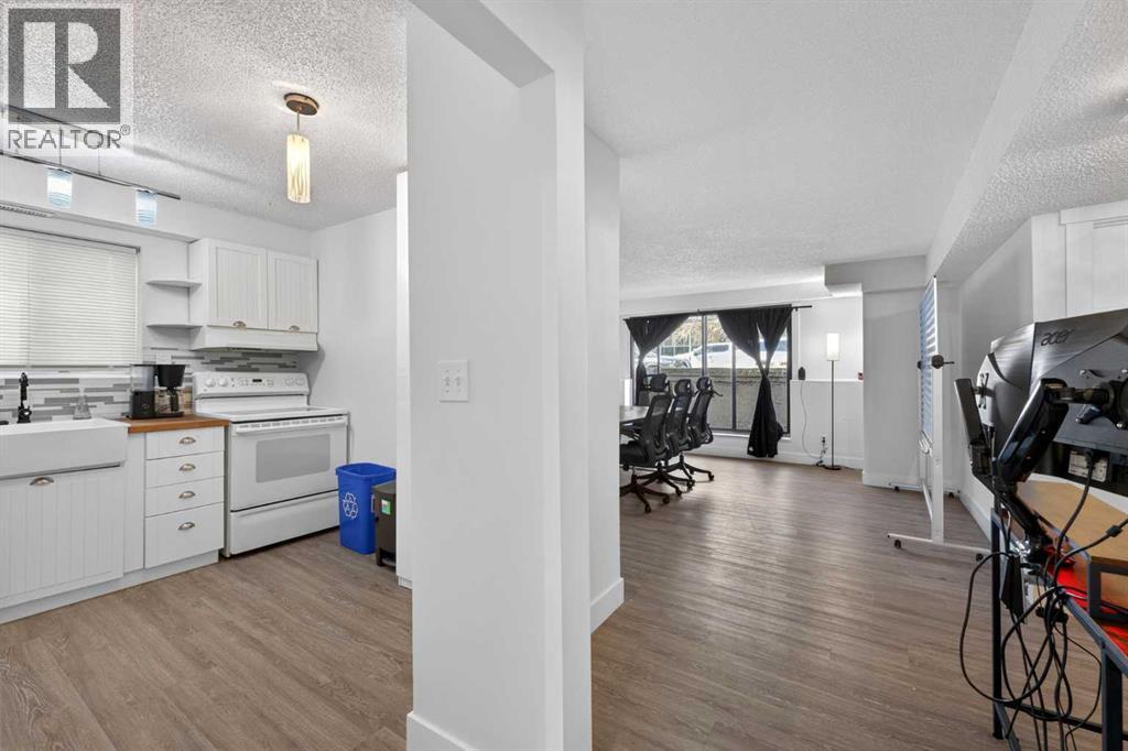 1920 31 Street Sw Property Photo 17
