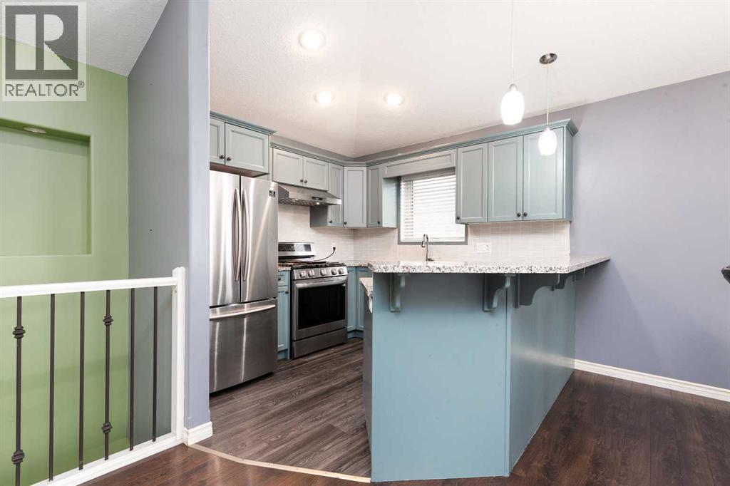 350 Mt. Sunburst Way W Property Photo 6