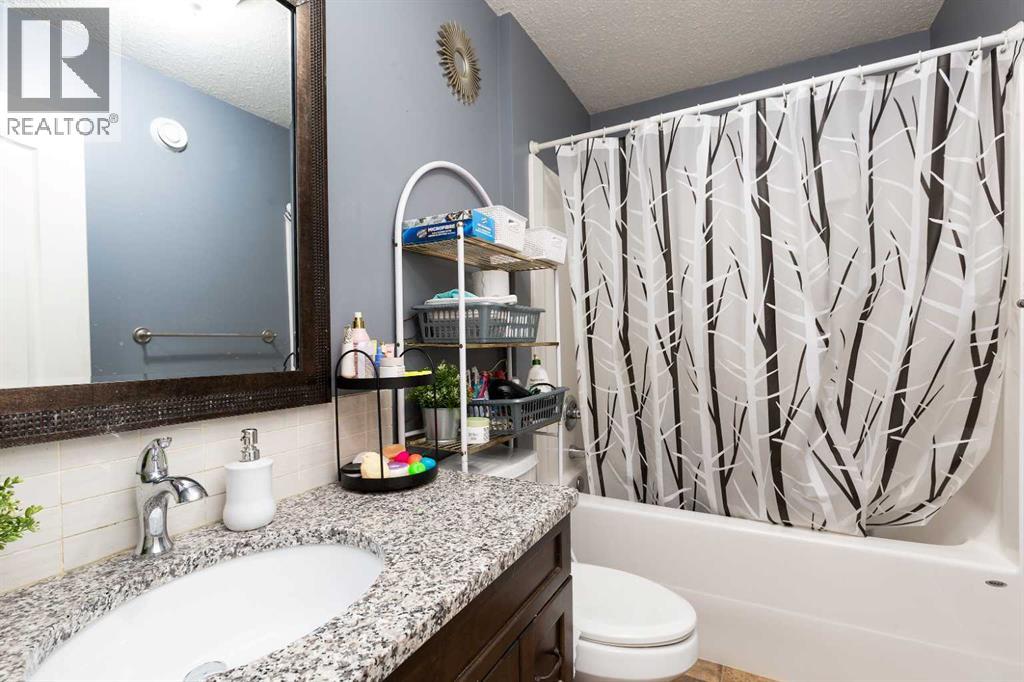 350 Mt. Sunburst Way W Property Photo 15