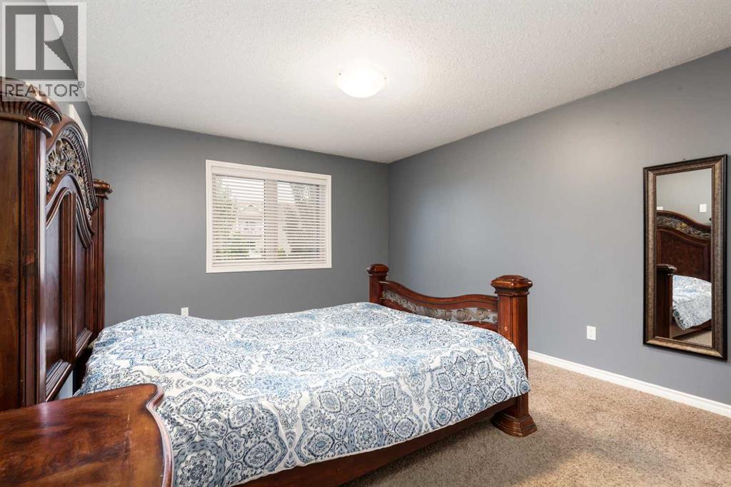 350 Mt. Sunburst Way W Property Photo 16