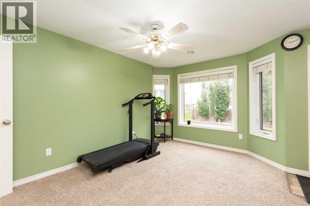 350 Mt. Sunburst Way W Property Photo 21