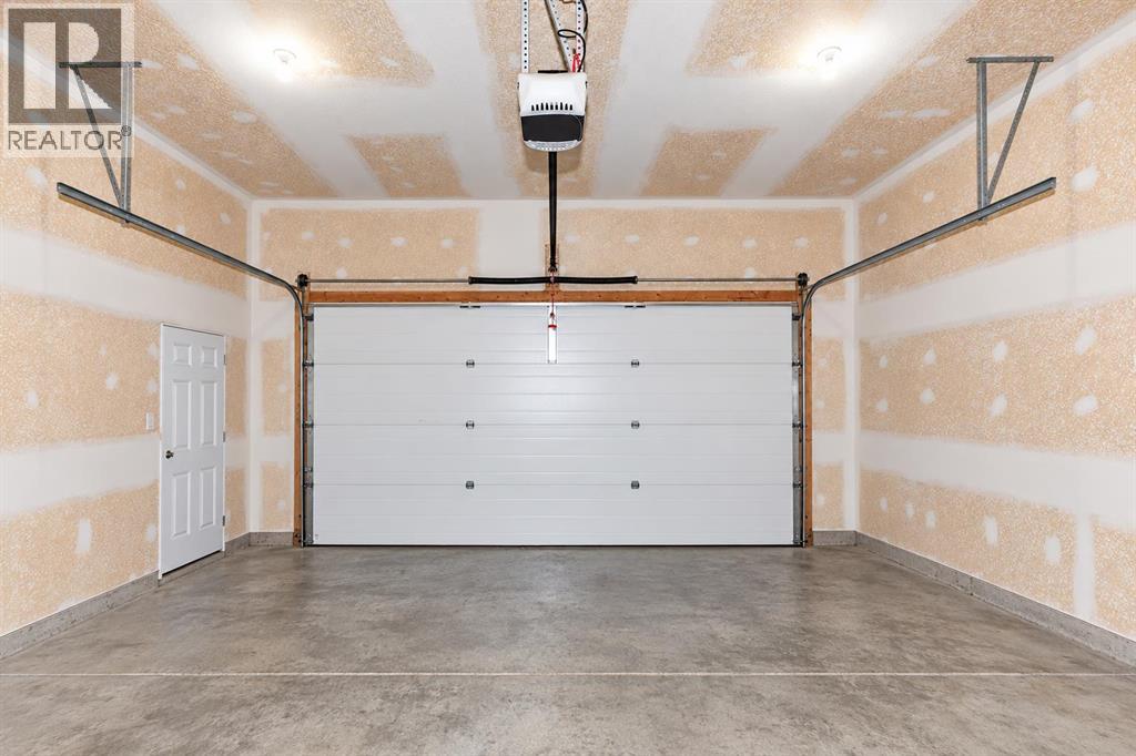 350 Mt. Sunburst Way W Property Photo 27