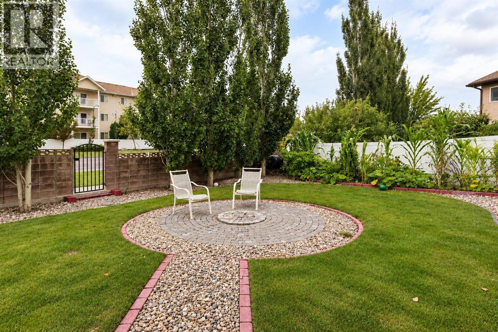 350 Mt. Sunburst Way W Property Photo 29
