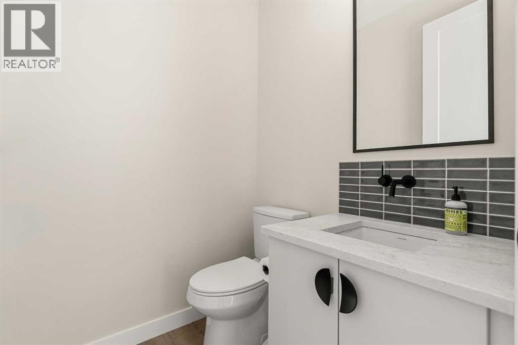 725 53 Avenue Sw Property Photo 16