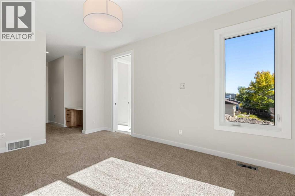 725 53 Avenue Sw Property Photo 24