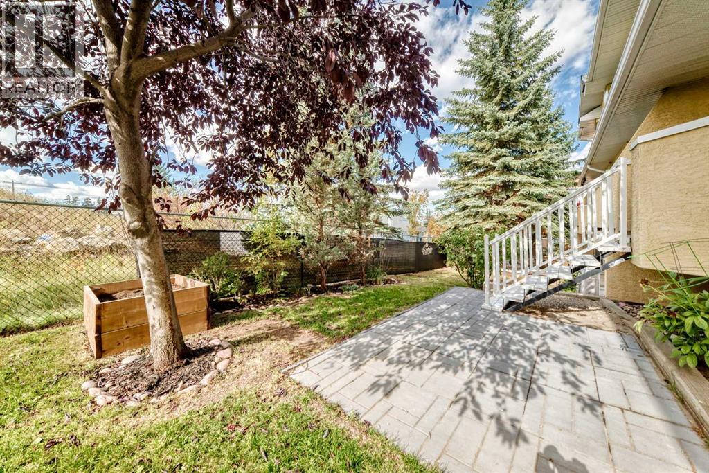 37 Beddington Gardens Ne Property Photo 50