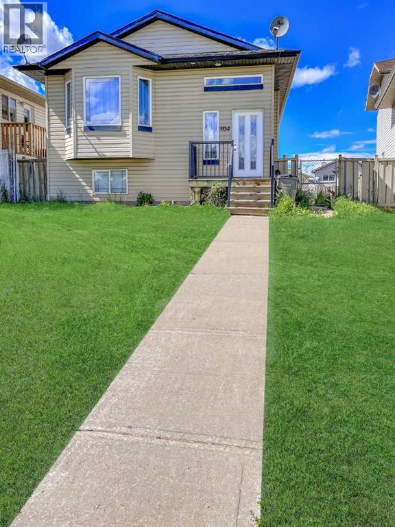 9334 Lakeland Drive Property Photo 1