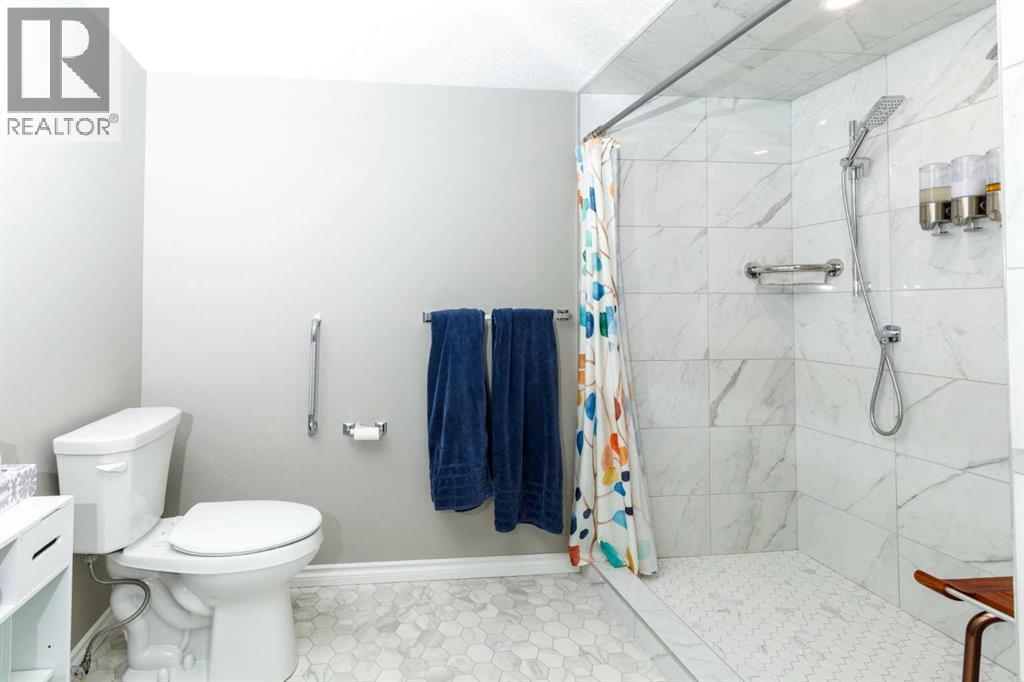 56 Carroll Crescent Property Photo 18