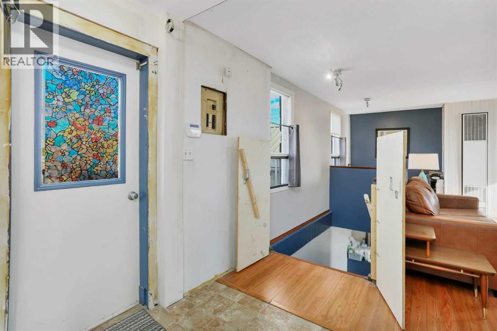 5012 51 Avenue Property Photo 22