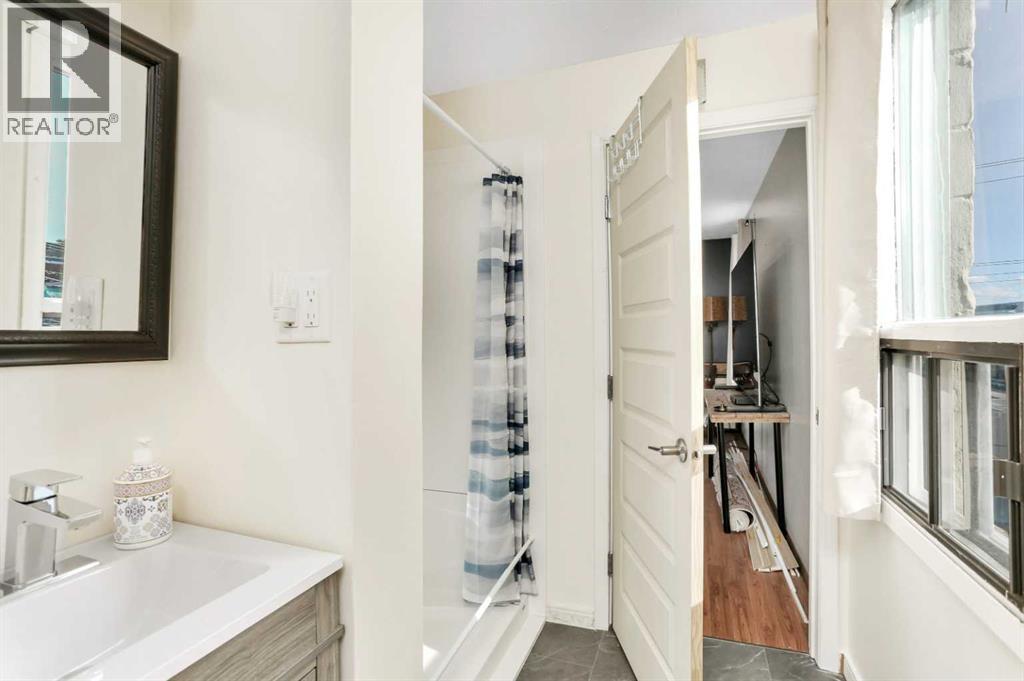 5012 51 Avenue Property Photo 25