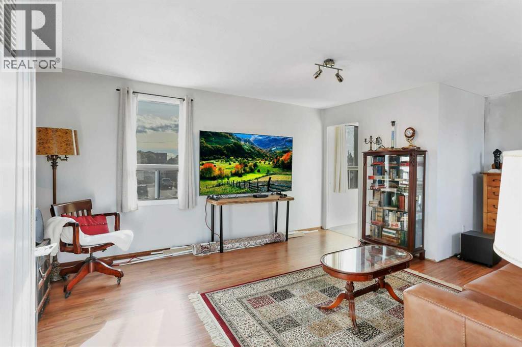 5012 51 Avenue Property Photo 26