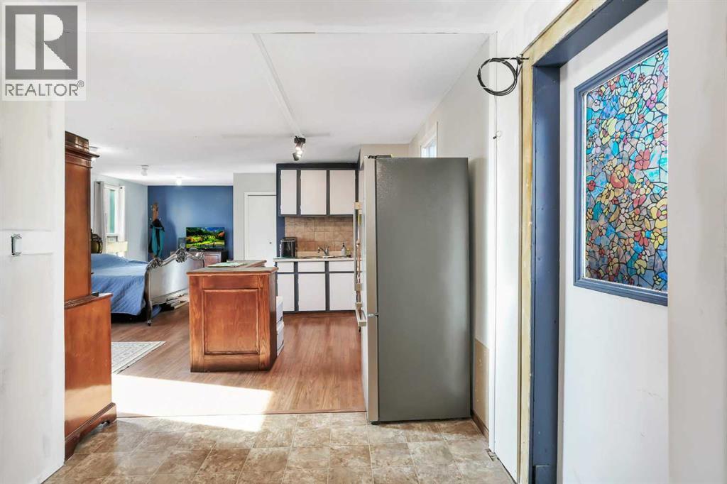 5012 51 Avenue Property Photo 27
