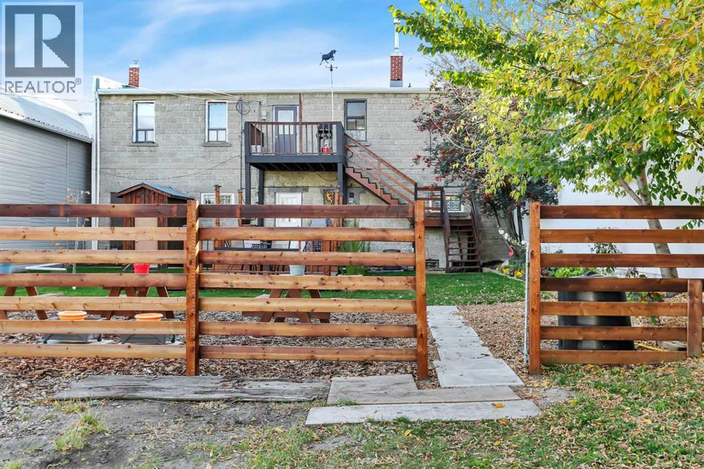 5012 51 Avenue Property Photo 44