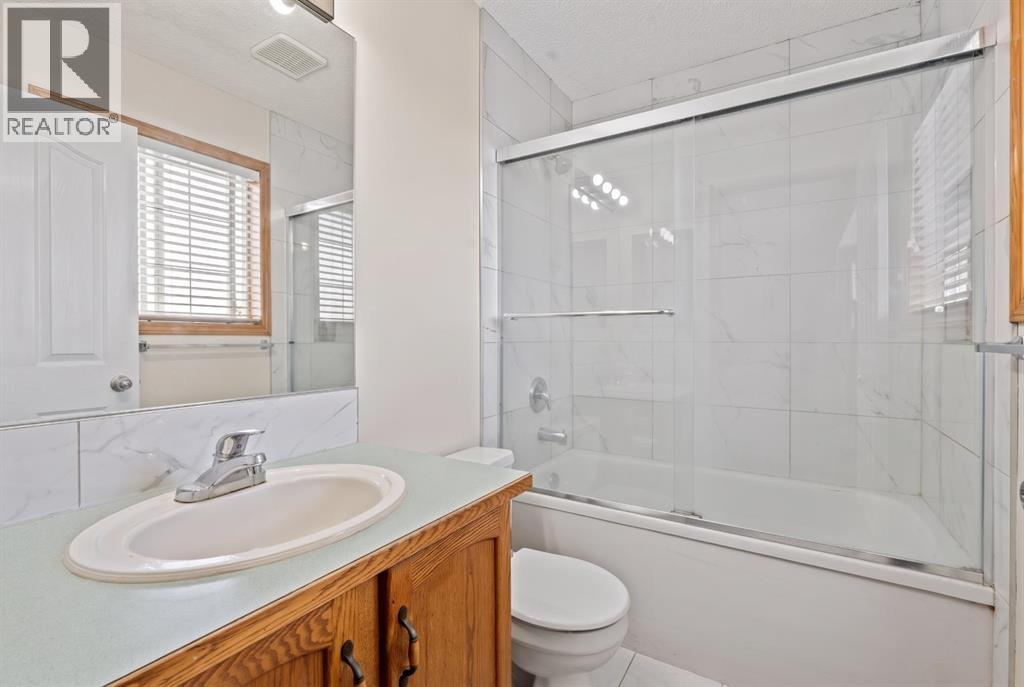 92 Del Ray Close Ne Property Photo 15