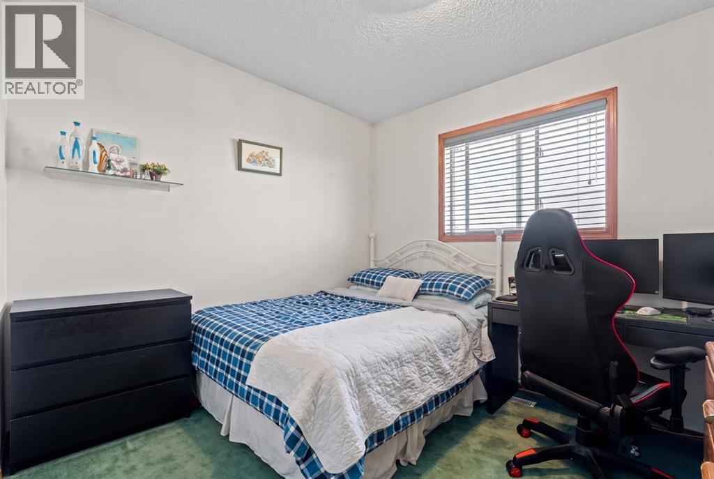 92 Del Ray Close Ne Property Photo 18